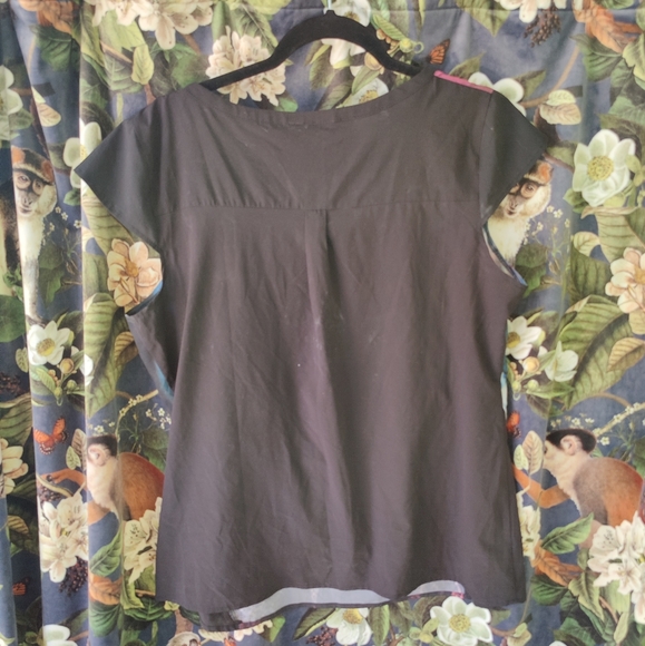 Colourful capsleeve tshirt - Picture 3 of 3